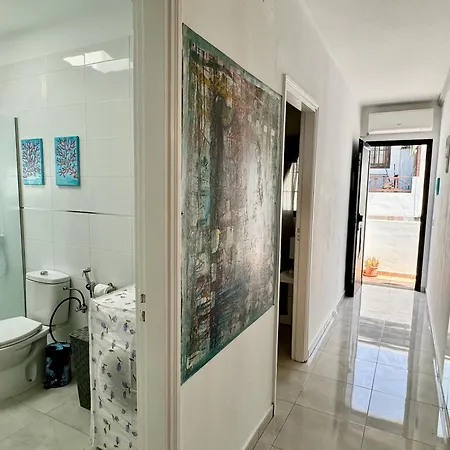 Apartment Corallo Artdesign 100 M From The *
